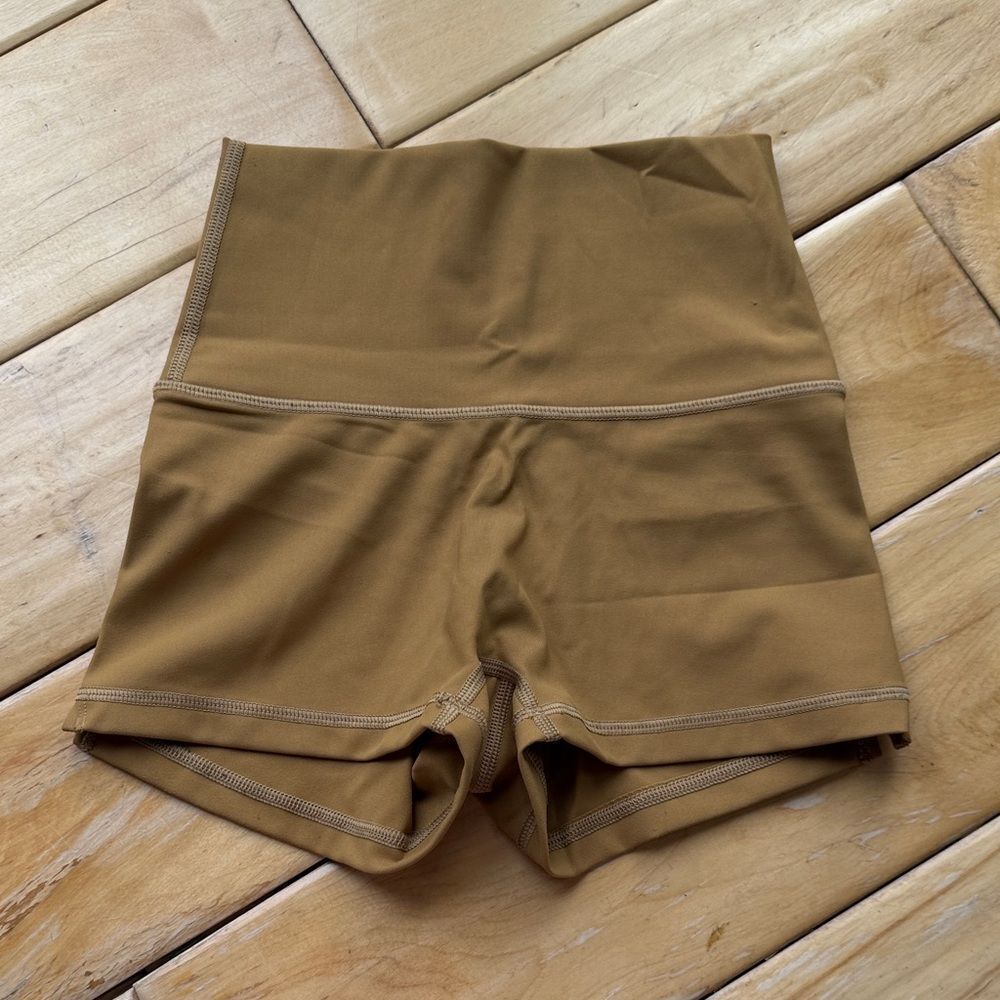 Aerie High-Waisted tan Shorts
